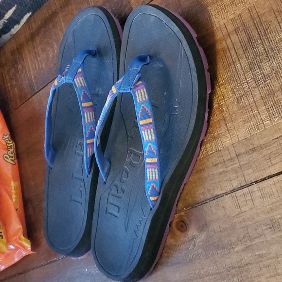 Womens LLBEAN Katahdin Flip-Flops - Picture 1 of 6